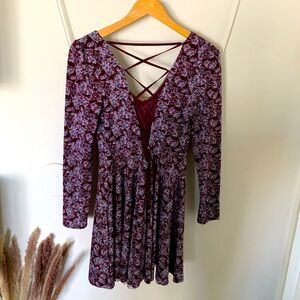 Urban Outfitters Kimchi Blue Size M long sleeve strappy back floral dress